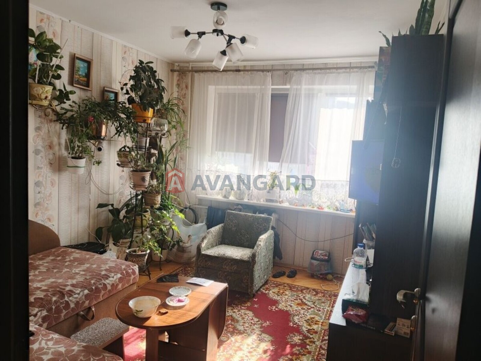 4 кім. квартира, 73/-/7 кв. м., 9/9 поверх фото 1 4 кім. квартира, 73/-/7 кв. м., 9/9 поверх фото 1