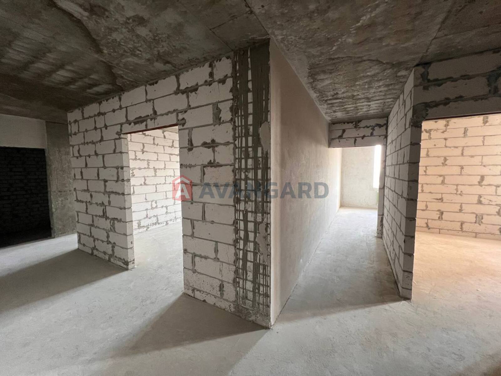 3 кім. квартира, 103/47/12 кв. м., 3/9 поверх фото 1 3 кім. квартира, 103/47/12 кв. м., 3/9 поверх фото 1