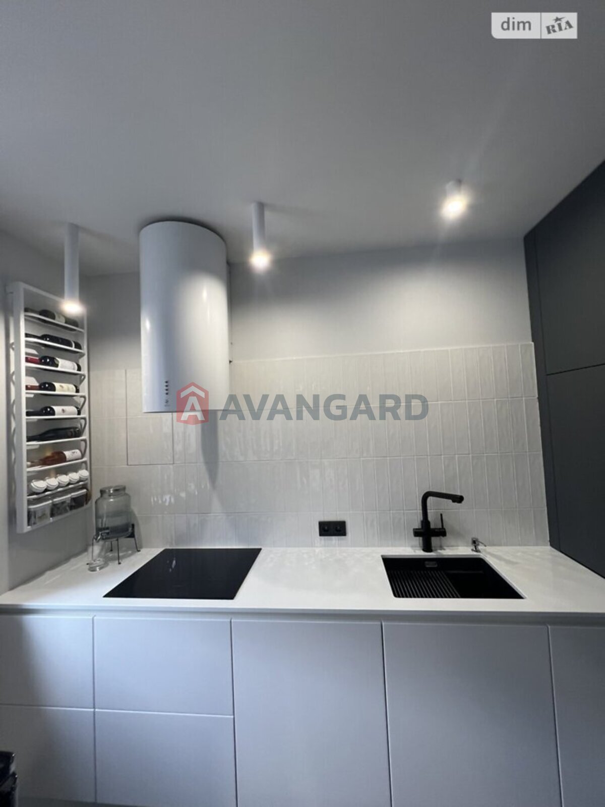 3 комн. квартира, 98/-/- кв. м., 7/10 этаж фото 5 3 комн. квартира, 98/-/- кв. м., 7/10 этаж фото 5