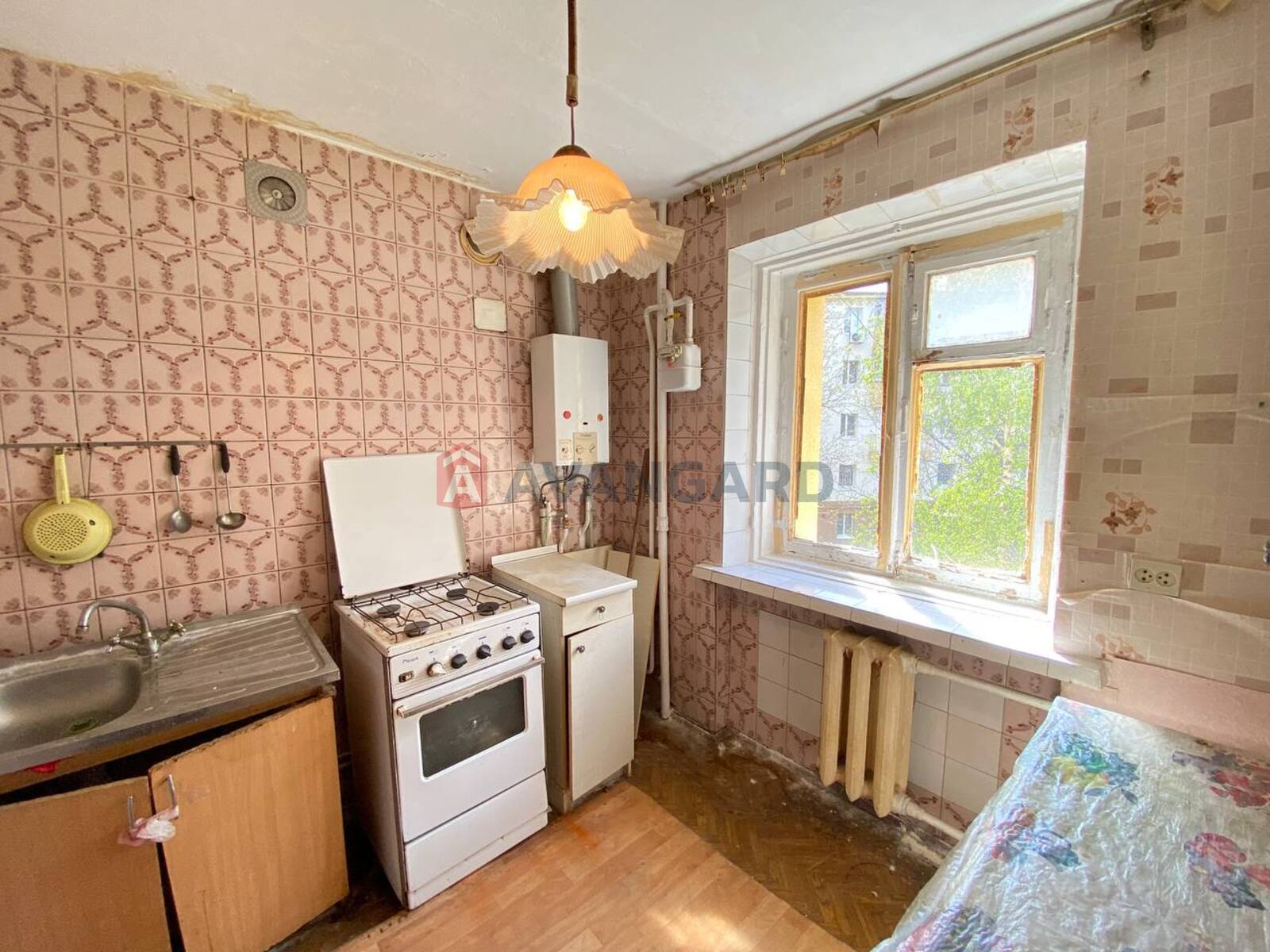 2 кім. квартира, 43.5/28/5.5 кв. м., 3/5 поверх фото 1 2 кім. квартира, 43.5/28/5.5 кв. м., 3/5 поверх фото 1