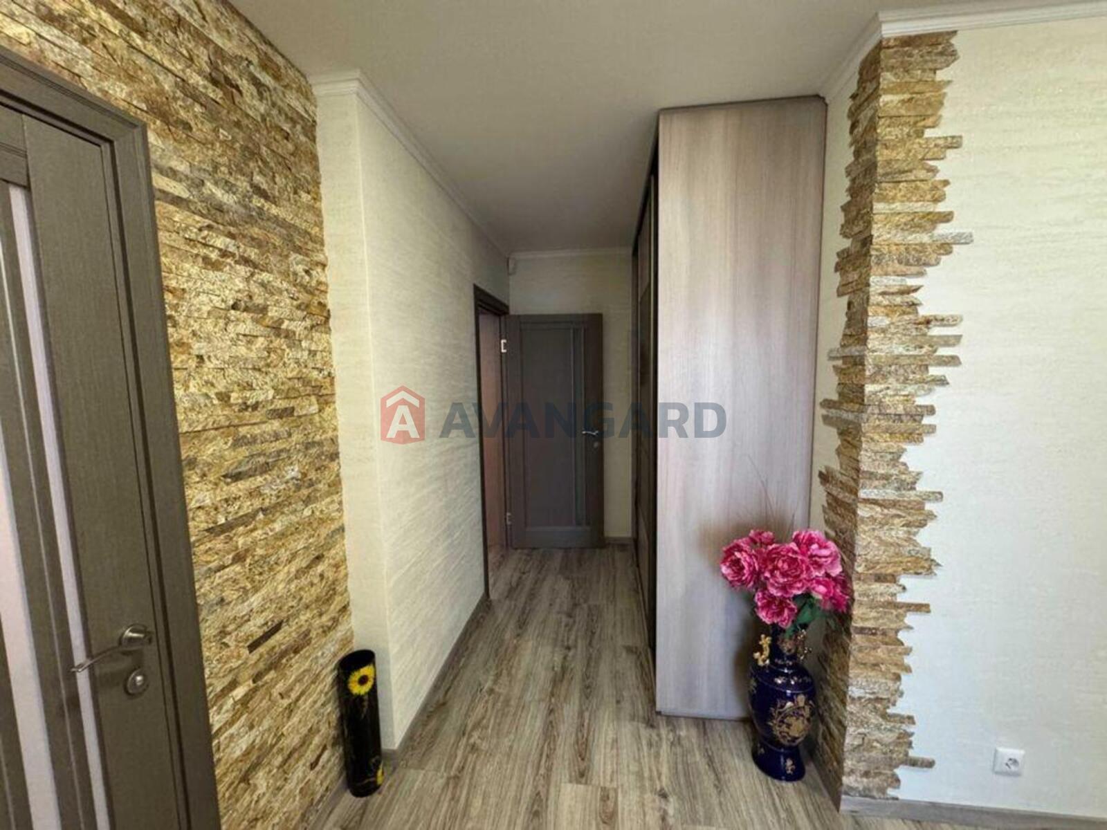 3 комн. квартира, 100/-/16 кв. м., 15/17 этаж фото 6 3 комн. квартира, 100/-/16 кв. м., 15/17 этаж фото 6