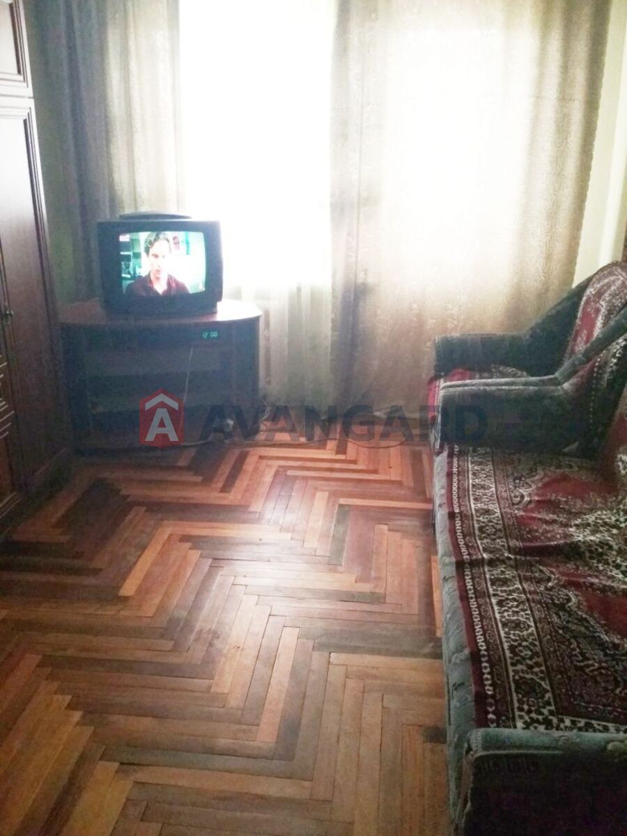 3 кім. квартира, 68/-/8 кв. м., 4/9 поверх фото 2 3 кім. квартира, 68/-/8 кв. м., 4/9 поверх фото 2