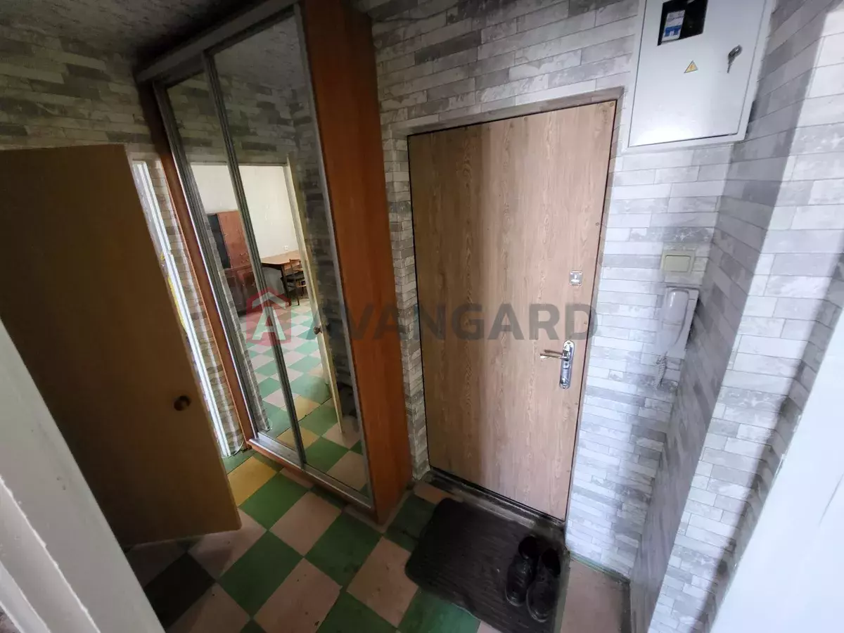 2 кім. квартира, 46/-/8 кв. м., 9/9 поверх фото 5 2 кім. квартира, 46/-/8 кв. м., 9/9 поверх фото 5