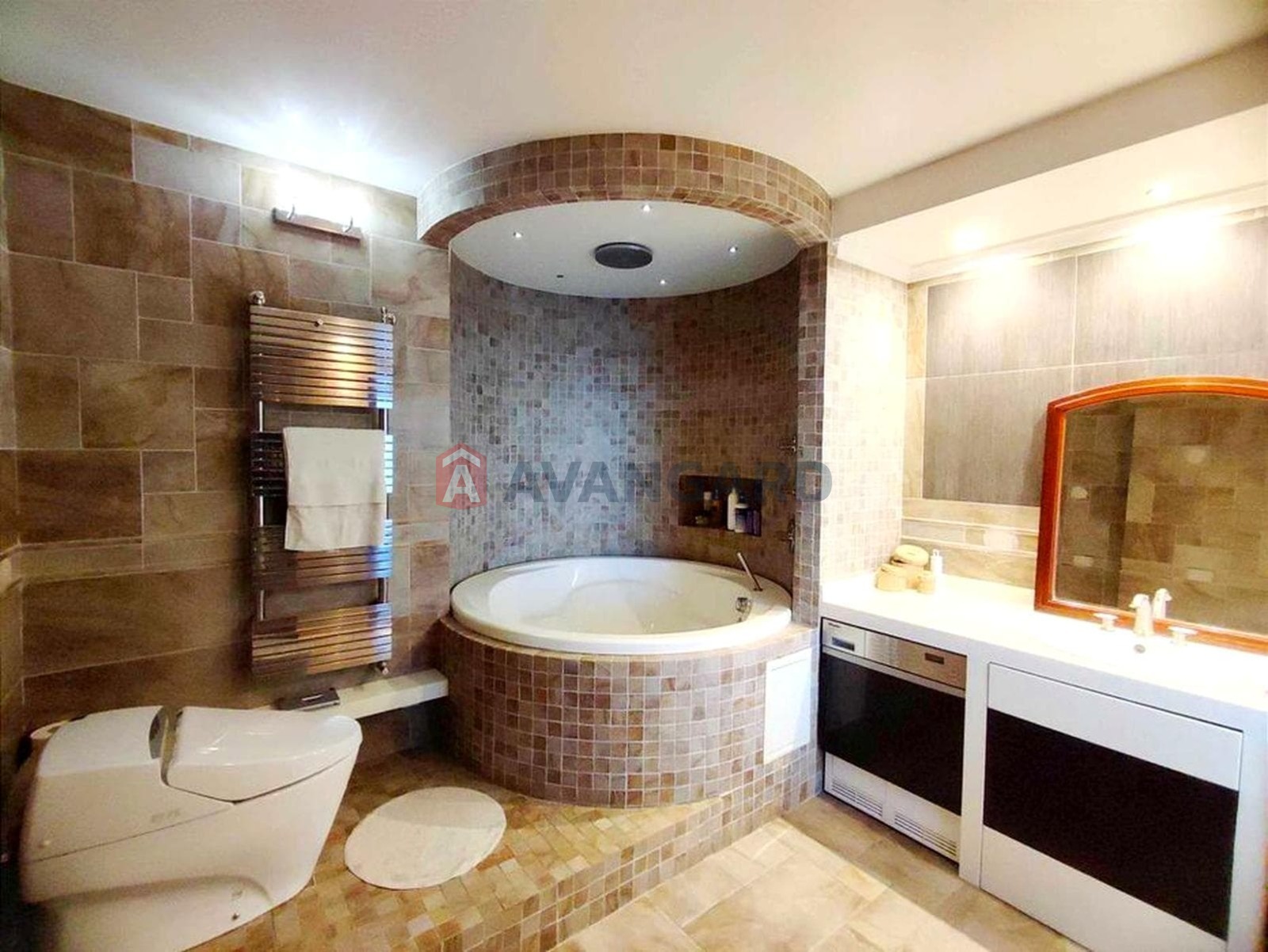 5 кім. квартира, 236/120/17 кв. м., 23/24 поверх фото 6 5 кім. квартира, 236/120/17 кв. м., 23/24 поверх фото 6