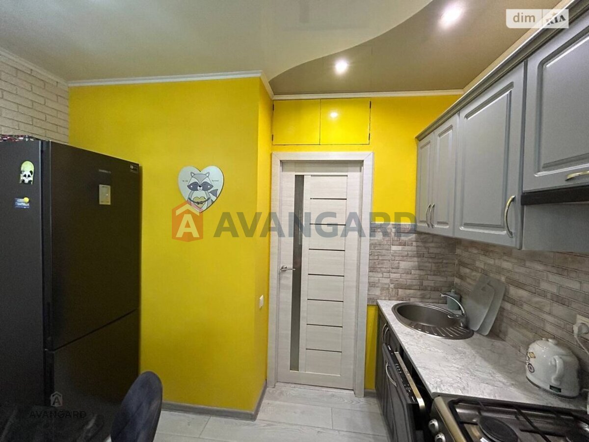 2 кім. квартира, 50/30/8 кв. м., 5/5 поверх фото 20 2 кім. квартира, 50/30/8 кв. м., 5/5 поверх фото 20