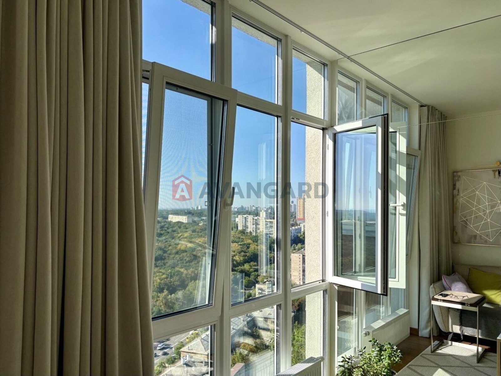 3 комн. квартира, 130/70/30 кв. м., 25/26 этаж фото 2 3 комн. квартира, 130/70/30 кв. м., 25/26 этаж фото 2