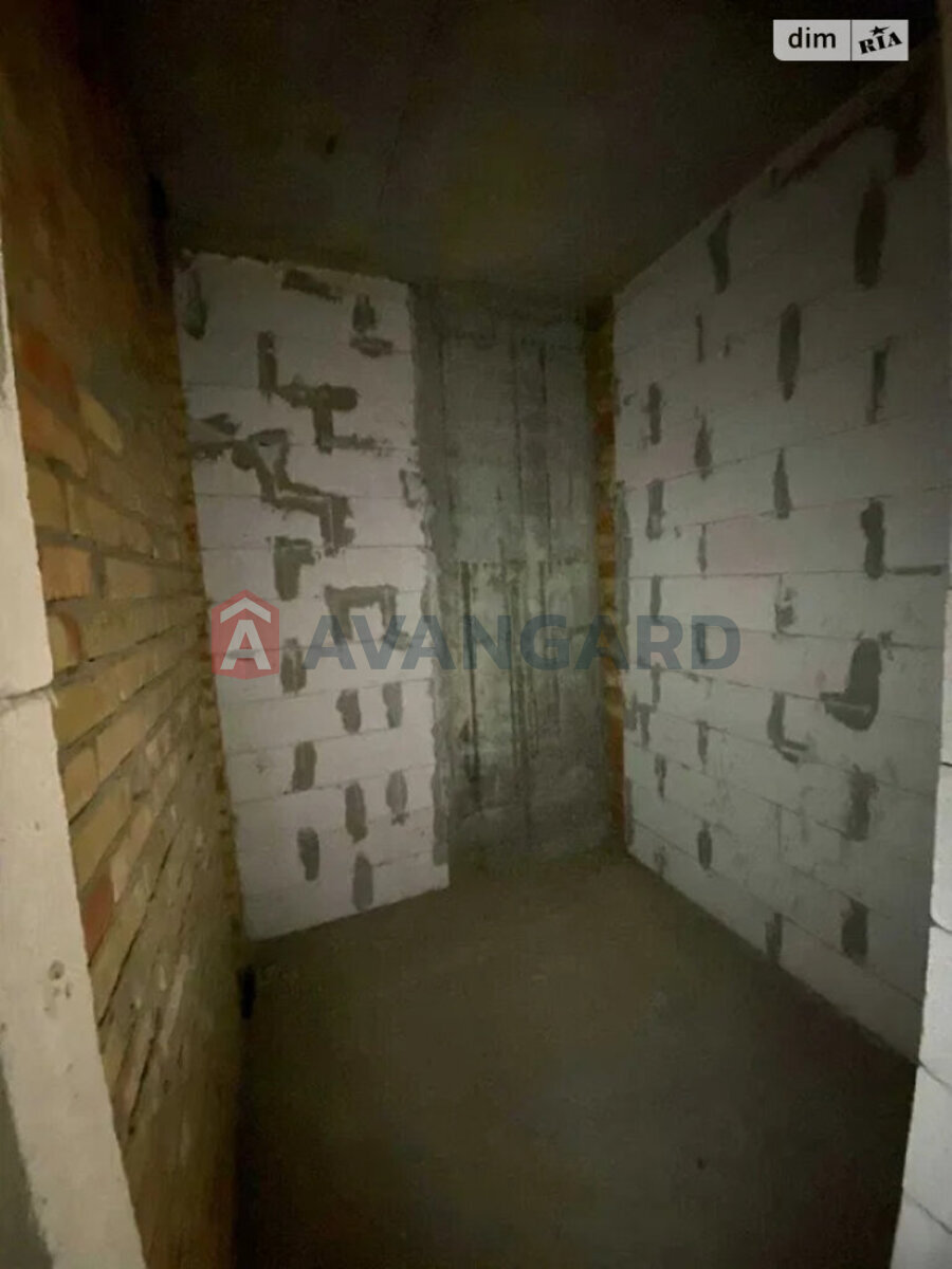 2 кім. квартира, 75/-/18 кв. м., 9/10 поверх фото 5 2 кім. квартира, 75/-/18 кв. м., 9/10 поверх фото 5