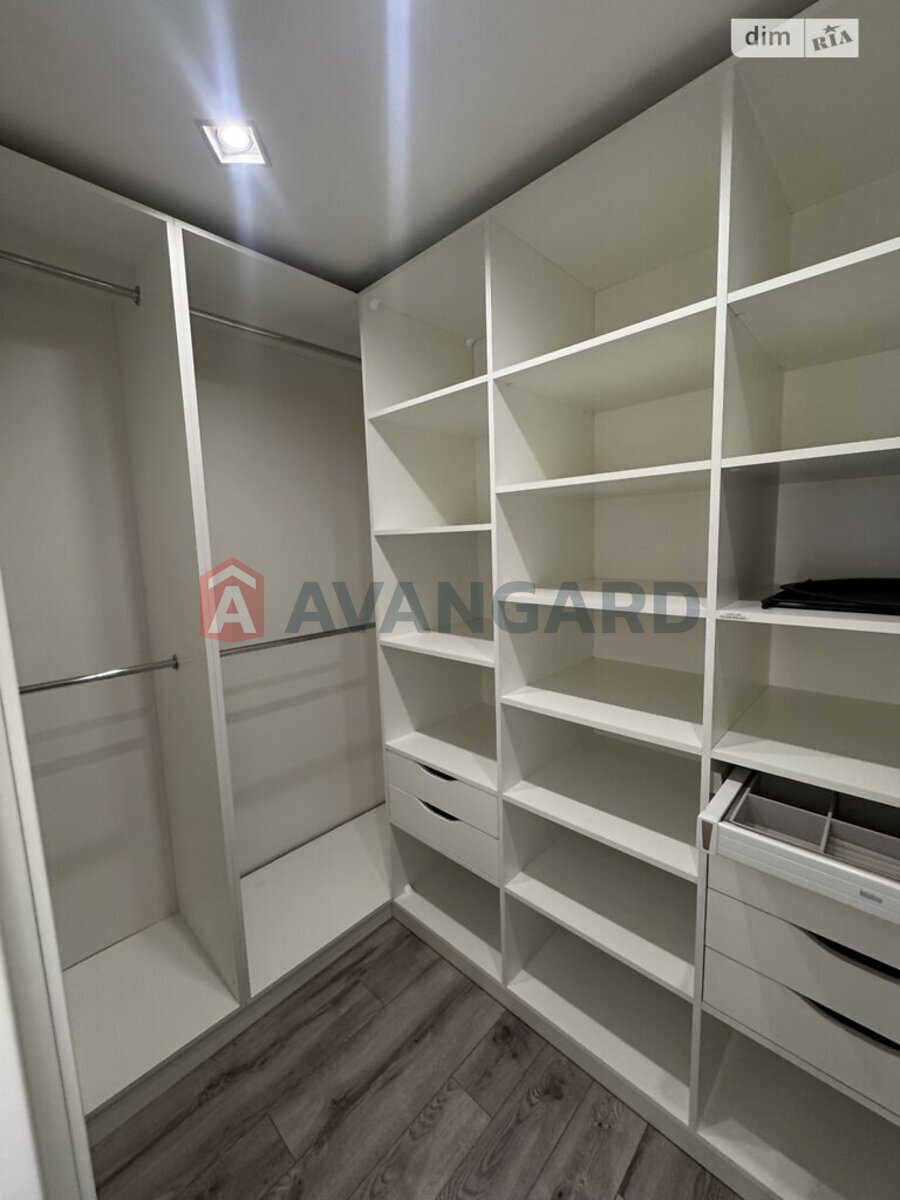 3 кім. квартира, 120/120/49 кв. м., 8/12 поверх фото 21 3 кім. квартира, 120/120/49 кв. м., 8/12 поверх фото 21