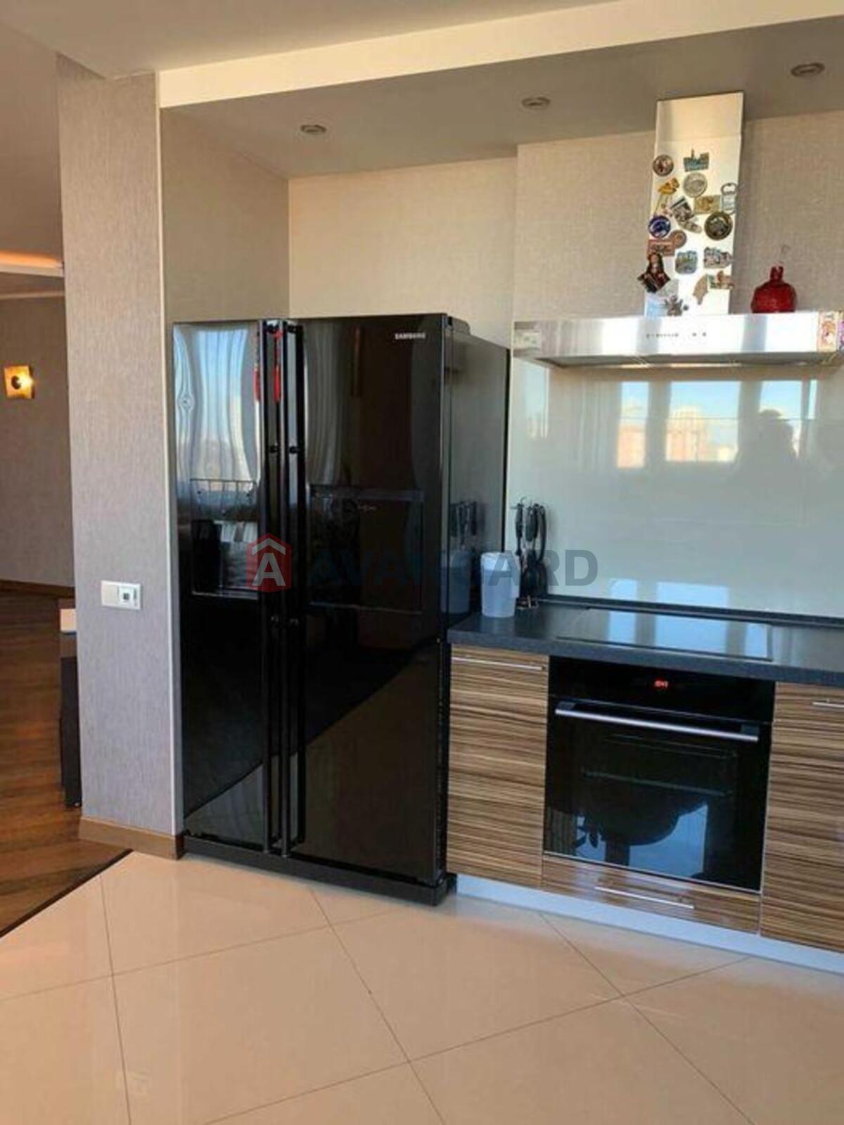 3 кім. квартира, 100/-/40 кв. м., 17/17 поверх фото 8 3 кім. квартира, 100/-/40 кв. м., 17/17 поверх фото 8
