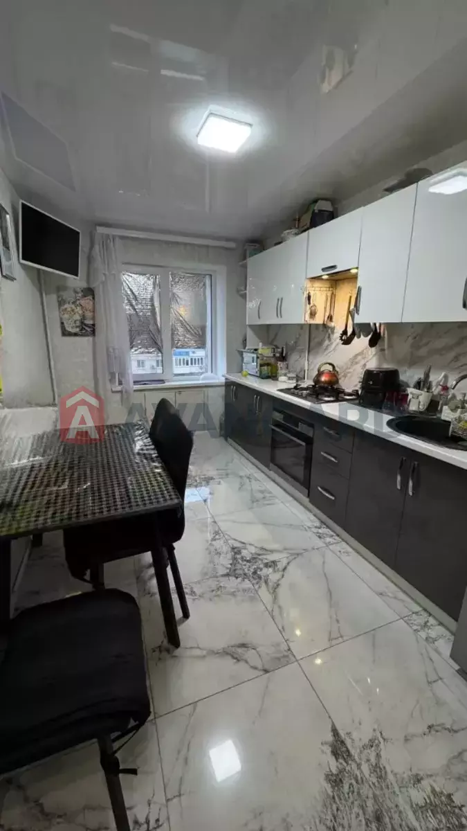 3 кім. квартира, 67/39/10 кв. м., 7/9 поверх фото 2 3 кім. квартира, 67/39/10 кв. м., 7/9 поверх фото 2