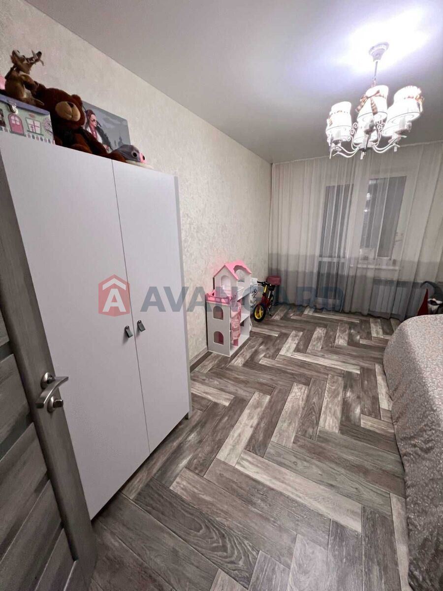 4 кім. квартира, 87/-/10 кв. м., 1/9 поверх фото 15 4 кім. квартира, 87/-/10 кв. м., 1/9 поверх фото 15