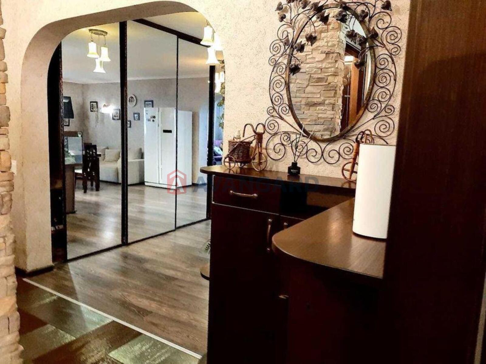 4 комн. квартира, 140/-/18 кв. м., 14/18 этаж фото 4 4 комн. квартира, 140/-/18 кв. м., 14/18 этаж фото 4