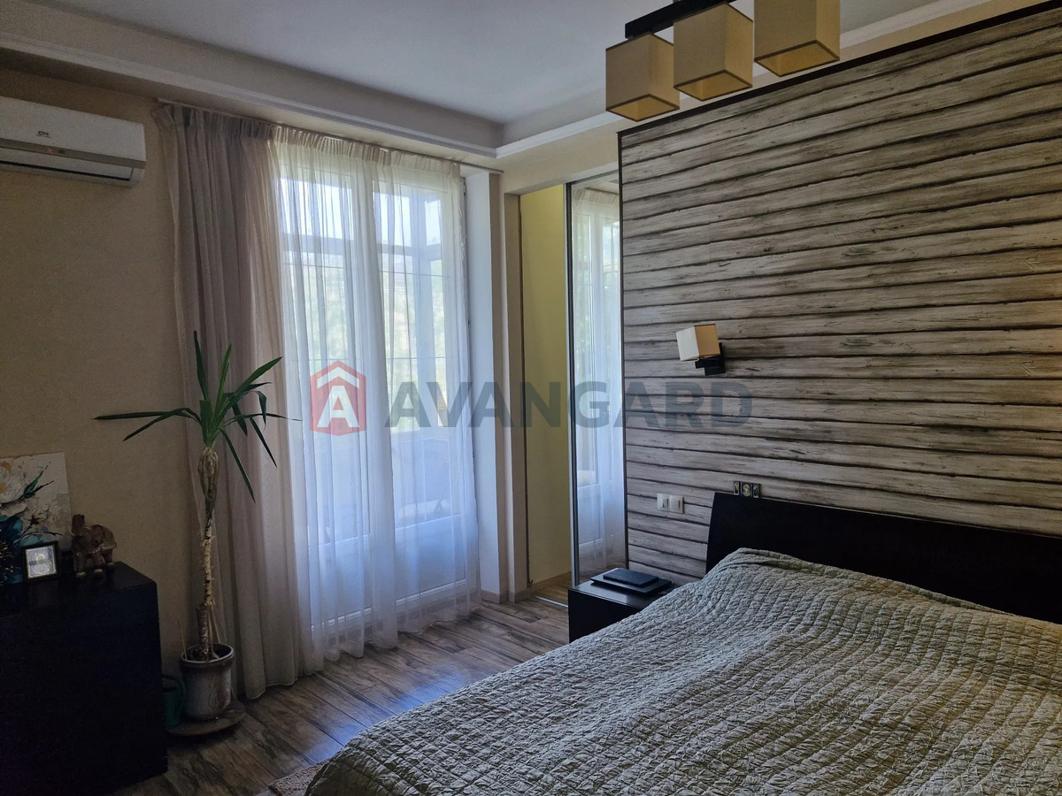 5 кім. квартира, 123/-/25 кв. м., 3/5 поверх фото 19 5 кім. квартира, 123/-/25 кв. м., 3/5 поверх фото 19