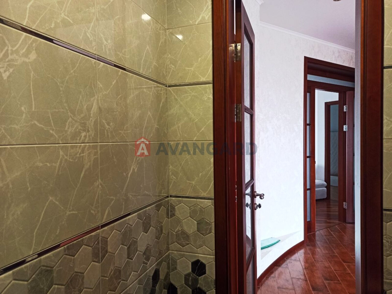 4 кім. квартира, 129.2/92.6/9.3 кв. м., 4/5 поверх фото 13 4 кім. квартира, 129.2/92.6/9.3 кв. м., 4/5 поверх фото 13