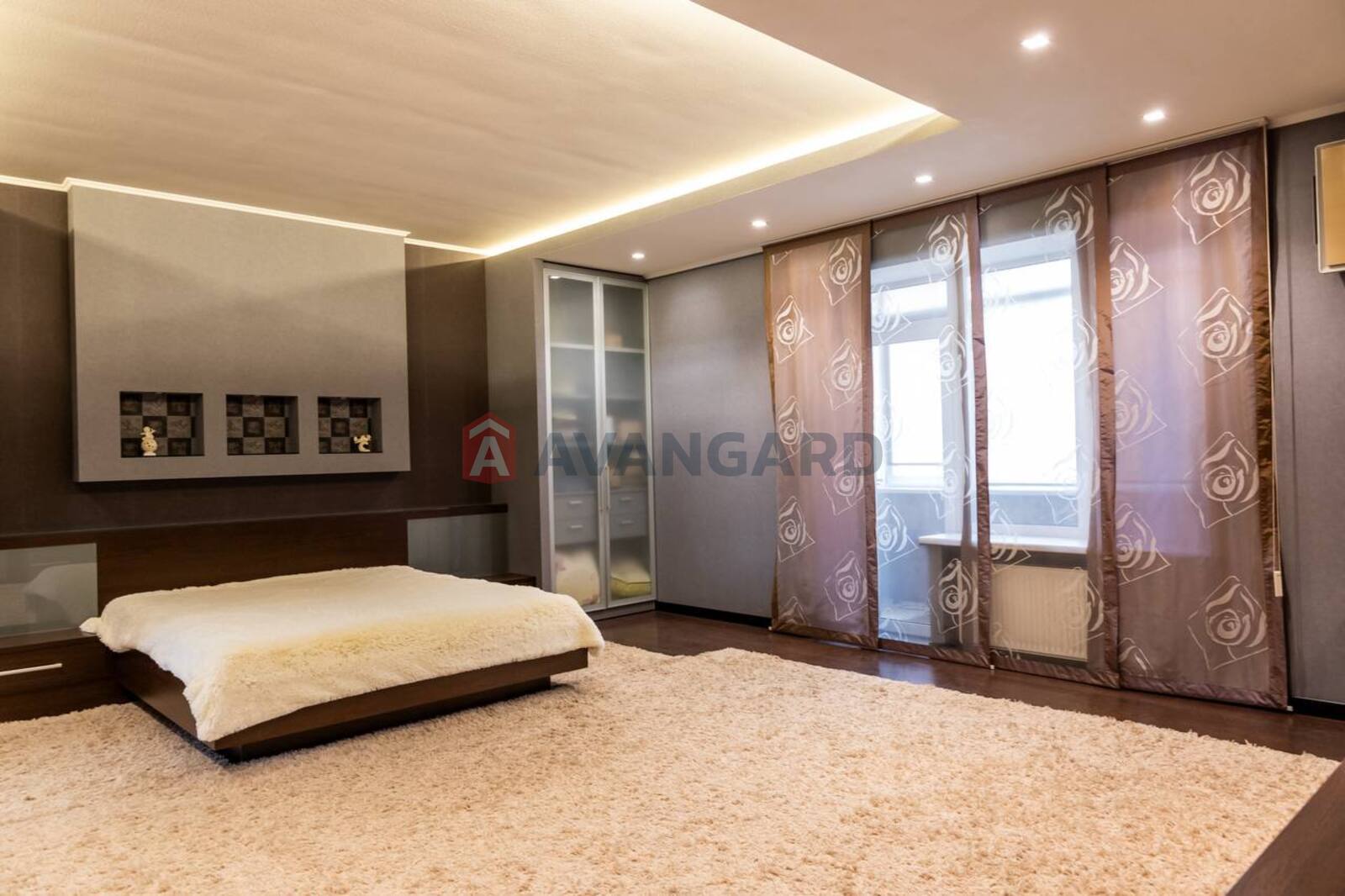 4 кім. квартира, 150/-/41 кв. м., 7/12 поверх фото 29 4 кім. квартира, 150/-/41 кв. м., 7/12 поверх фото 29