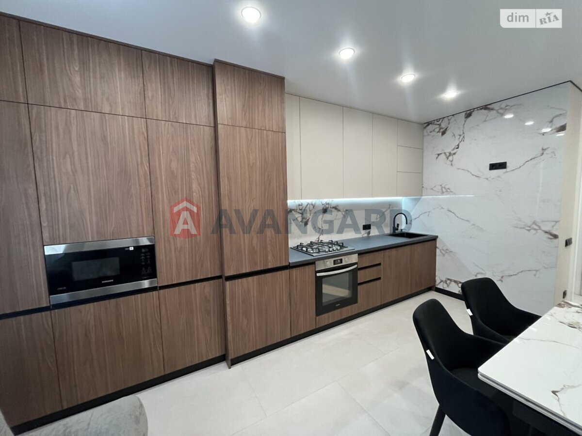 2 комн. квартира, 70/38/16 кв. м., 2/10 этаж фото 19 2 комн. квартира, 70/38/16 кв. м., 2/10 этаж фото 19