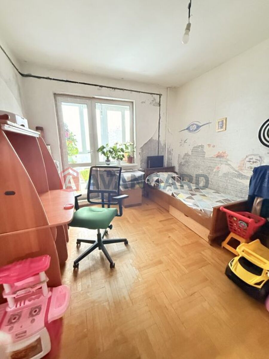 3 кім. квартира, 72/-/8 кв. м., 12/16 поверх фото 1 3 кім. квартира, 72/-/8 кв. м., 12/16 поверх фото 1