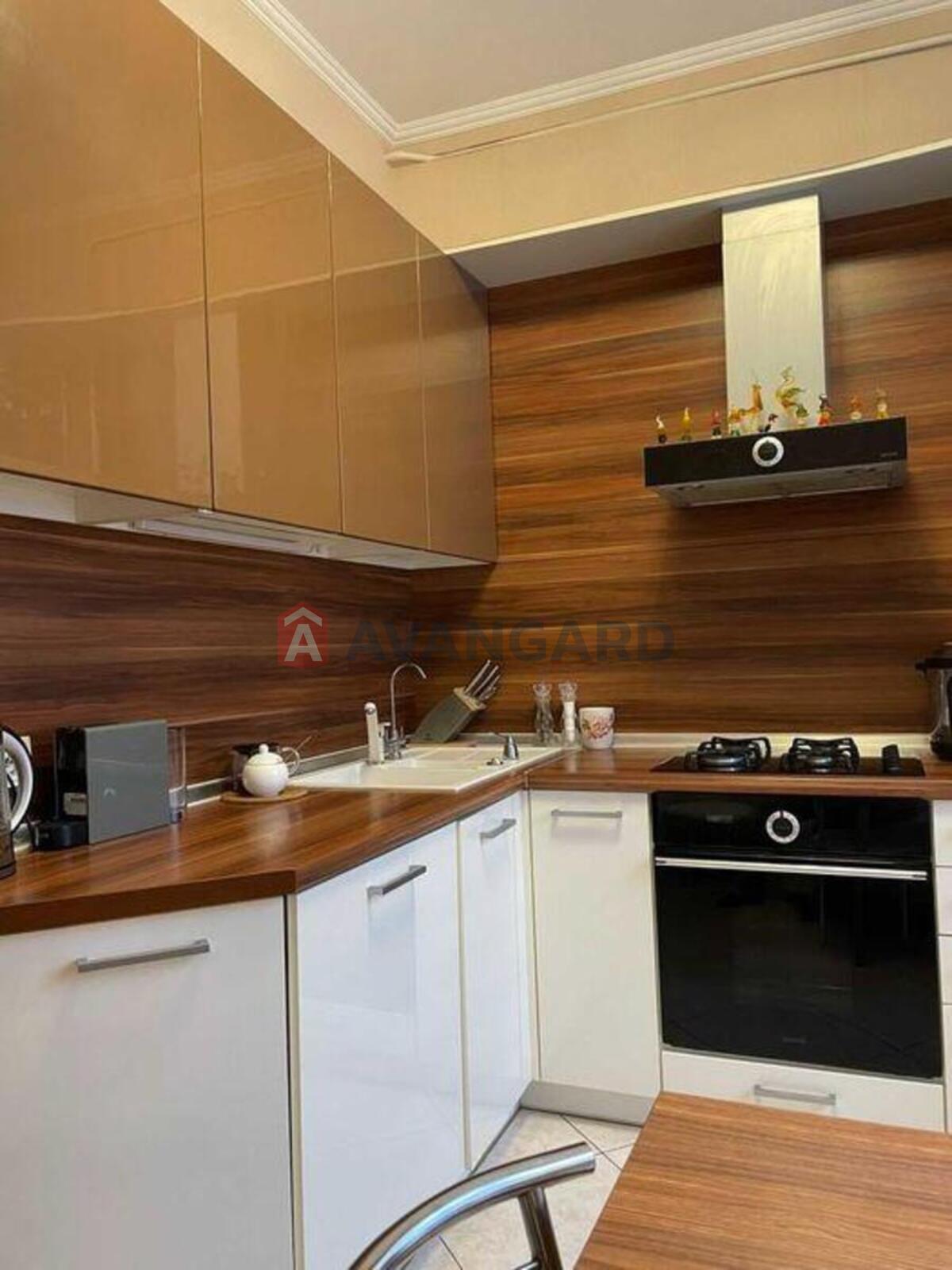 3 комн. квартира, 86/-/8 кв. м., 1/5 этаж фото 4 3 комн. квартира, 86/-/8 кв. м., 1/5 этаж фото 4