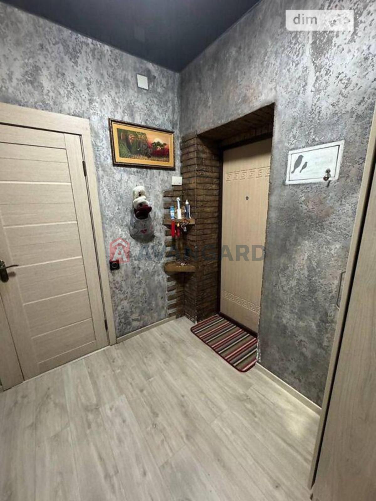 1 кім. квартира, 42/16/18 кв. м., 1/10 поверх фото 9 1 кім. квартира, 42/16/18 кв. м., 1/10 поверх фото 9