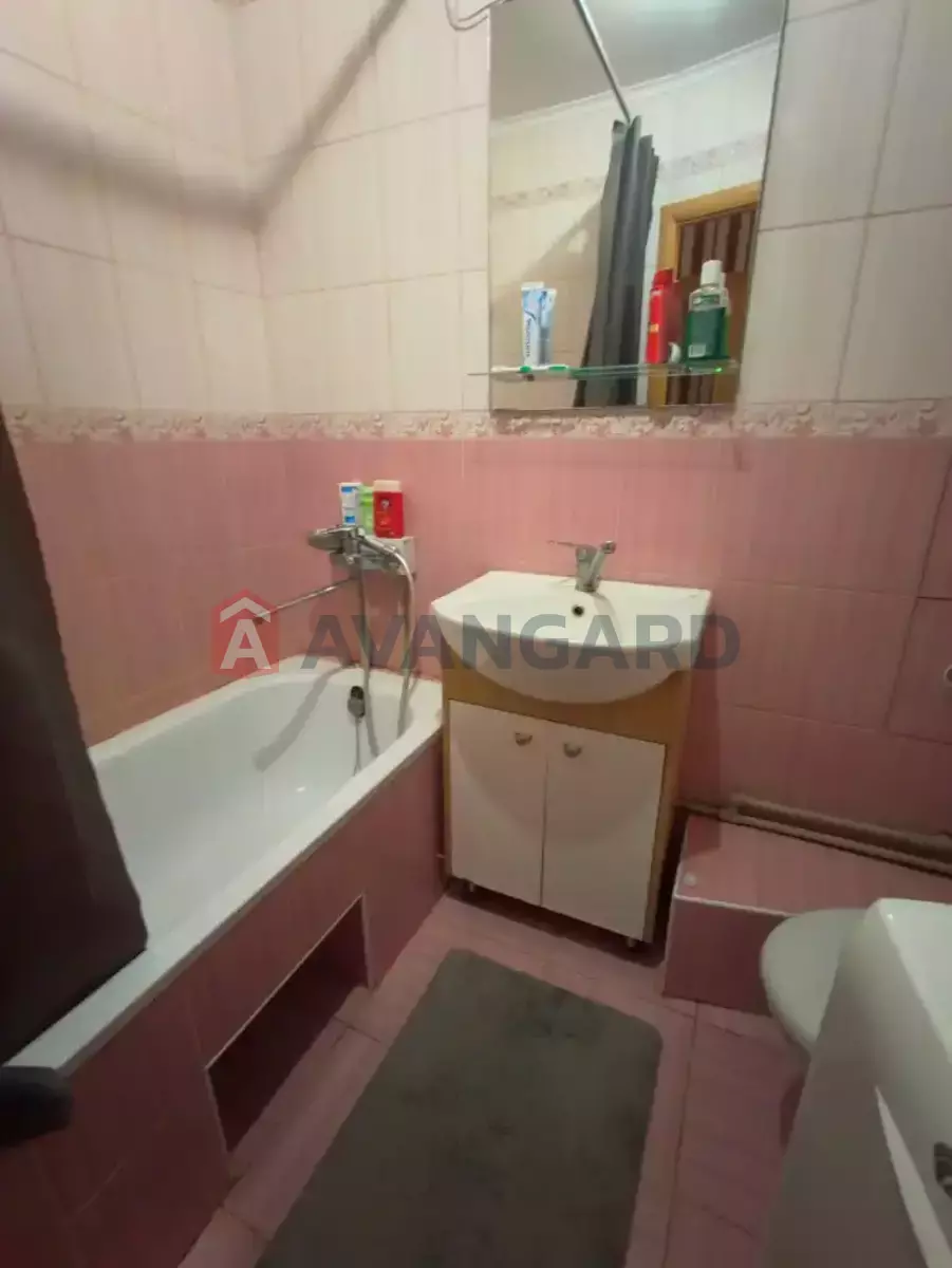 3 комн. квартира, 54/40/6 кв. м., 2/5 этаж фото 9 3 комн. квартира, 54/40/6 кв. м., 2/5 этаж фото 9