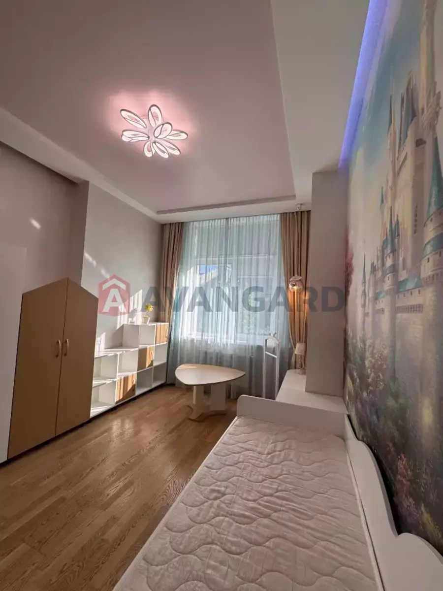 4 комн. квартира, 107/-/- кв. м., 3/6 этаж фото 11 4 комн. квартира, 107/-/- кв. м., 3/6 этаж фото 11