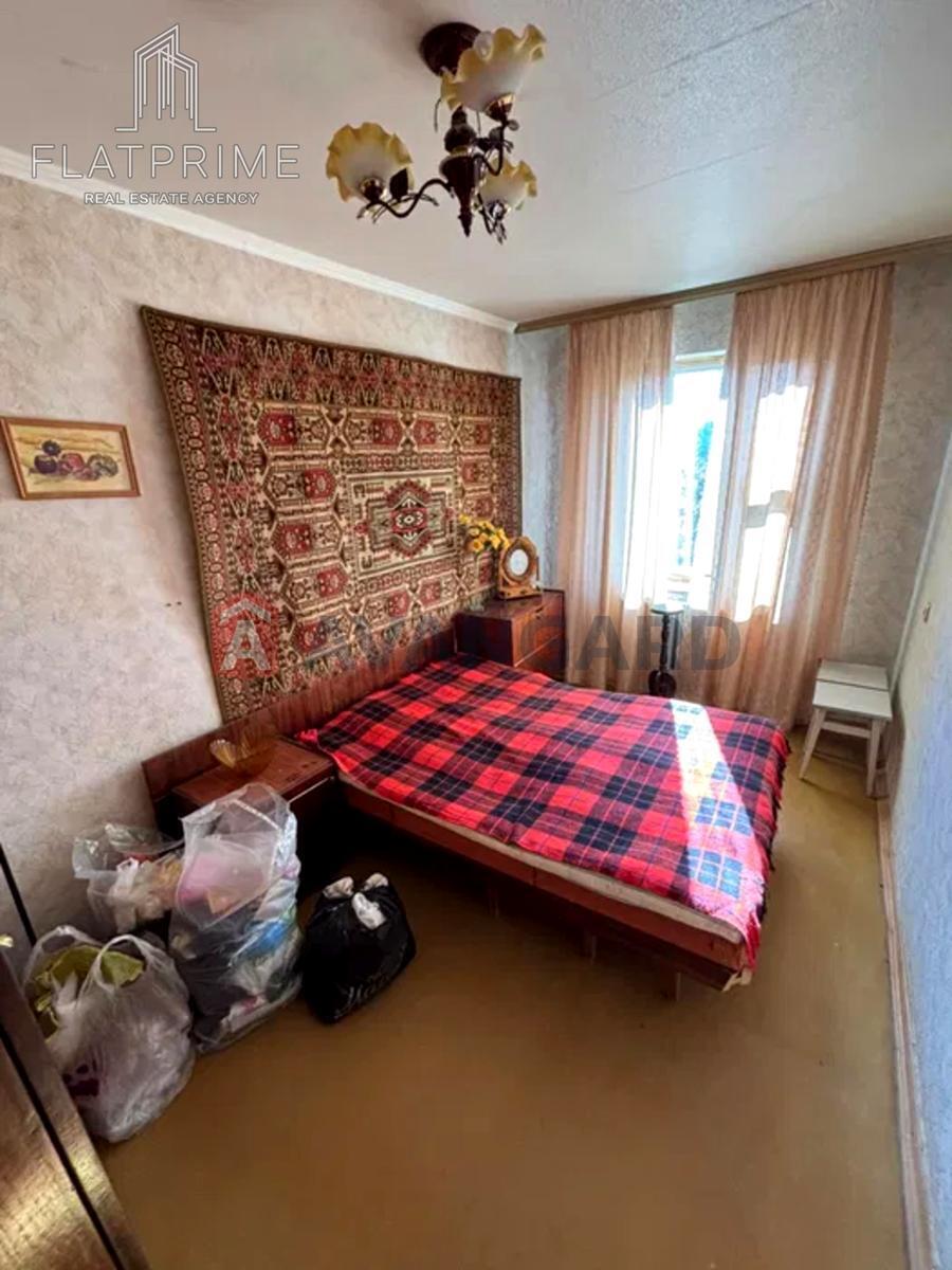 2 кім. квартира, 47 / 28 / 6 м? кв. м., 6/9 поверх фото 3 2 кім. квартира, 47 / 28 / 6 м? кв. м., 6/9 поверх фото 3