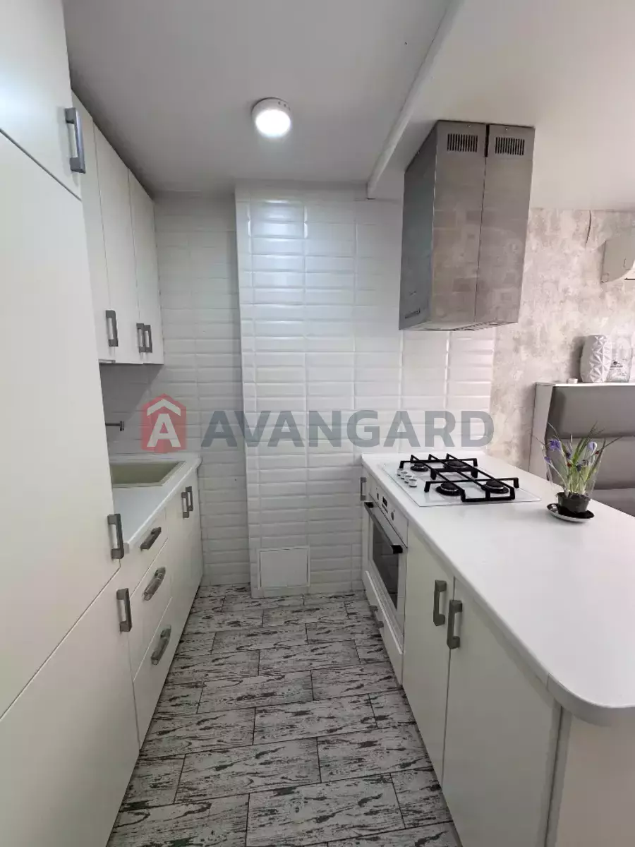 3 кім. квартира, 70/-/- кв. м., 9/9 поверх фото 2 3 кім. квартира, 70/-/- кв. м., 9/9 поверх фото 2