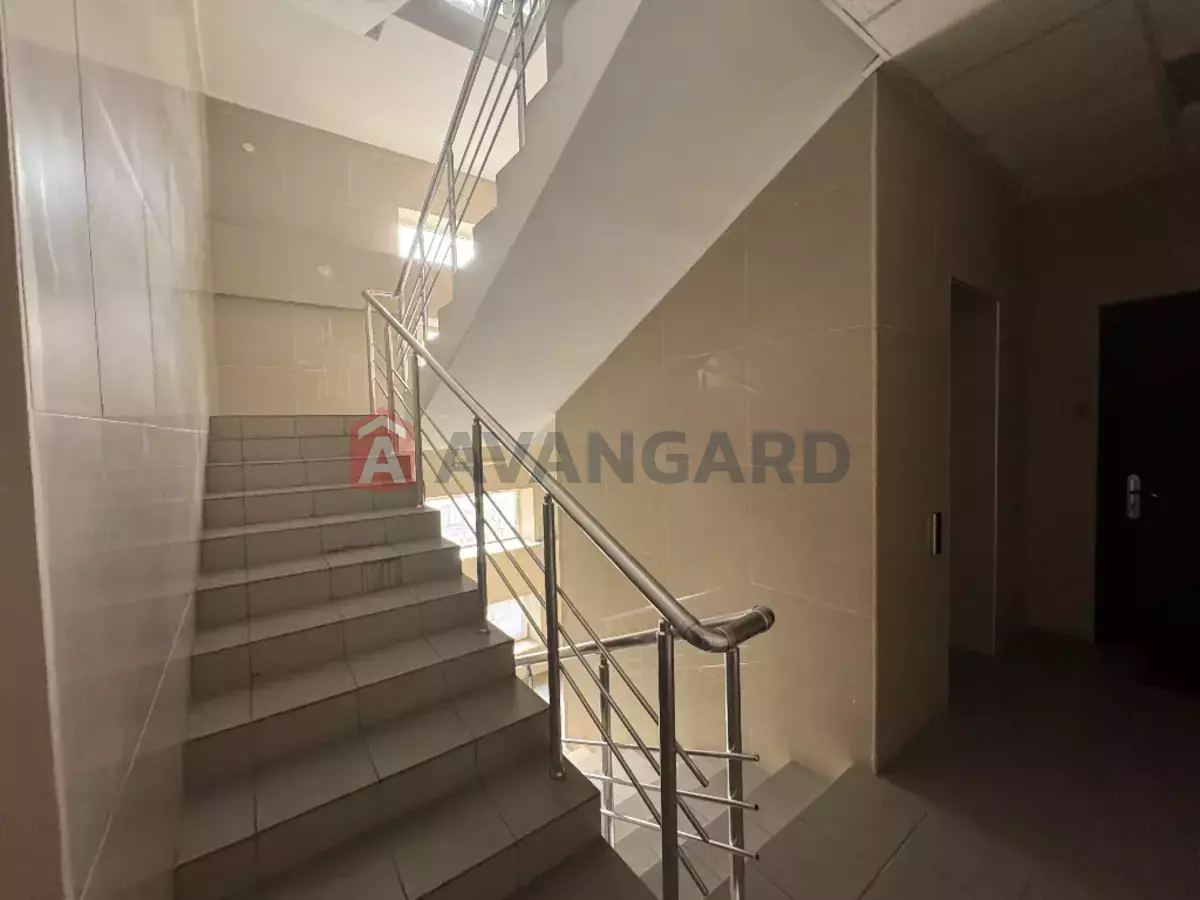 4 кім. квартира, 113/-/- кв. м., 8/9 поверх фото 9 4 кім. квартира, 113/-/- кв. м., 8/9 поверх фото 9