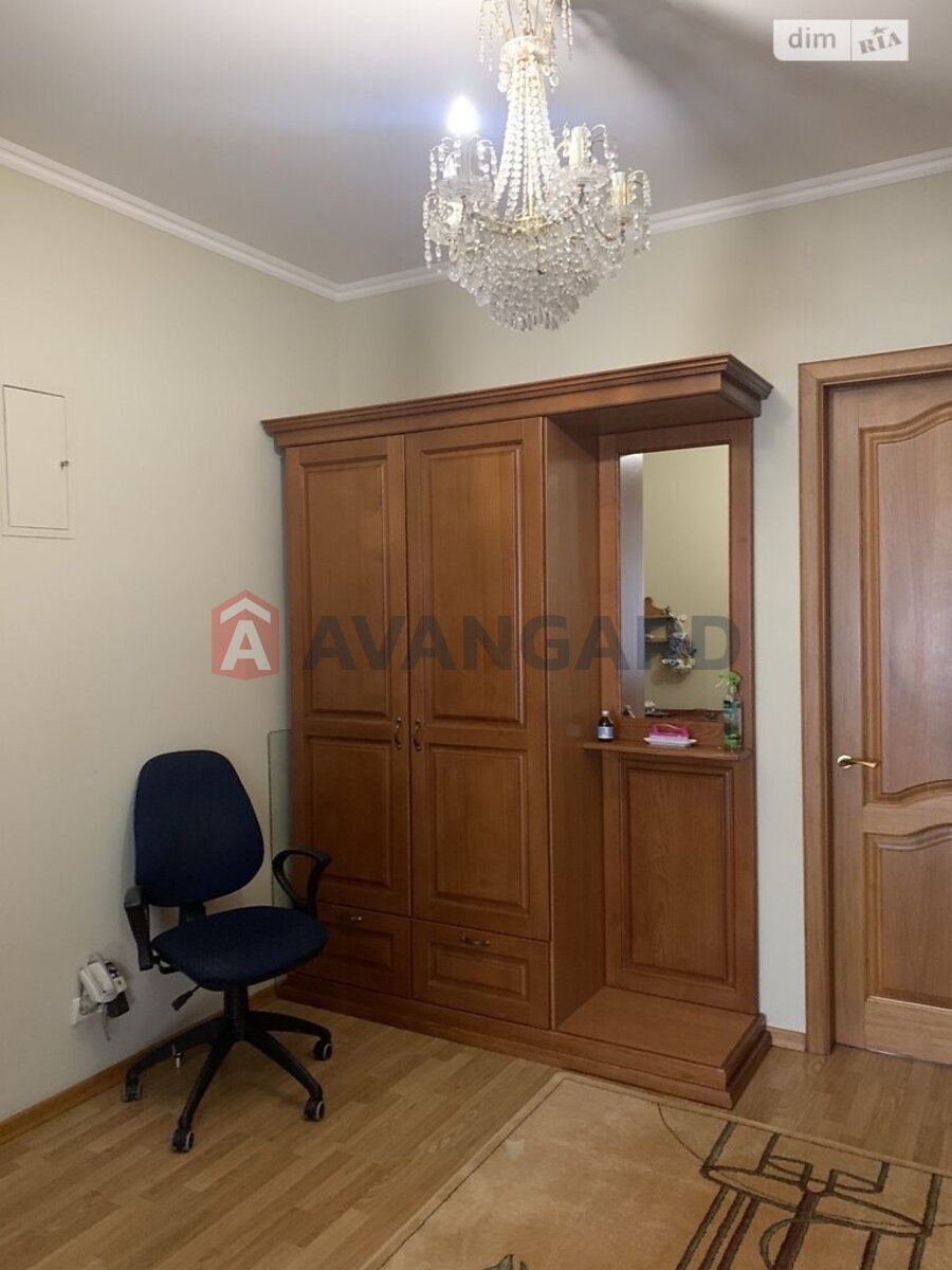 3 комн. квартира, 74/-/12 кв. м., 1/5 этаж фото 12 3 комн. квартира, 74/-/12 кв. м., 1/5 этаж фото 12