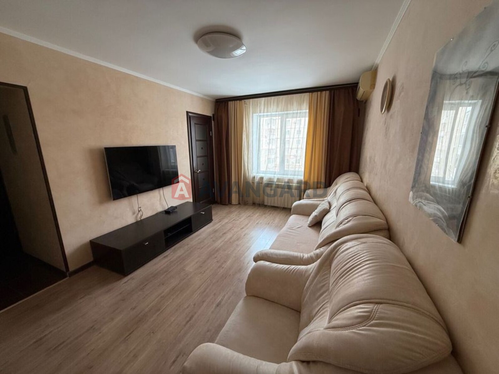 3 кім. квартира, 70/-/9 кв. м., 6/9 поверх фото 2 3 кім. квартира, 70/-/9 кв. м., 6/9 поверх фото 2