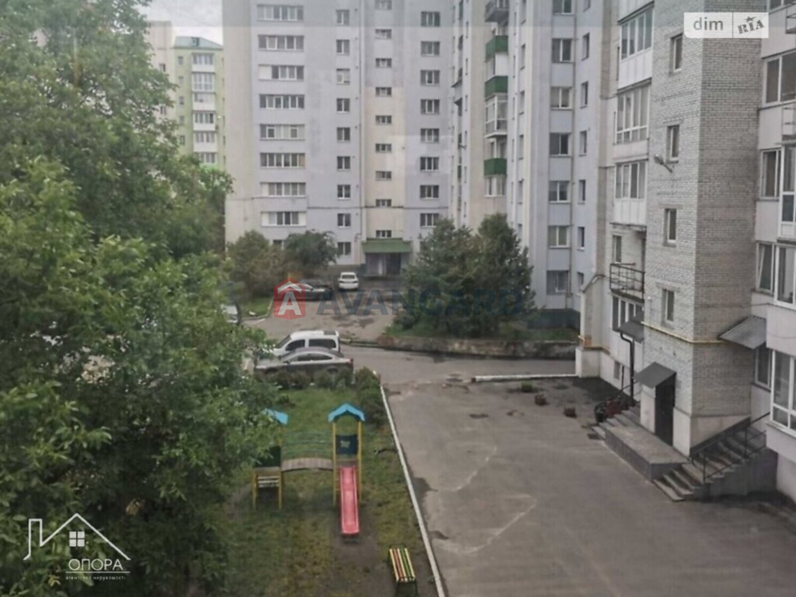 3 кім. квартира, 95/70/12 кв. м., 3/9 поверх фото 2 3 кім. квартира, 95/70/12 кв. м., 3/9 поверх фото 2