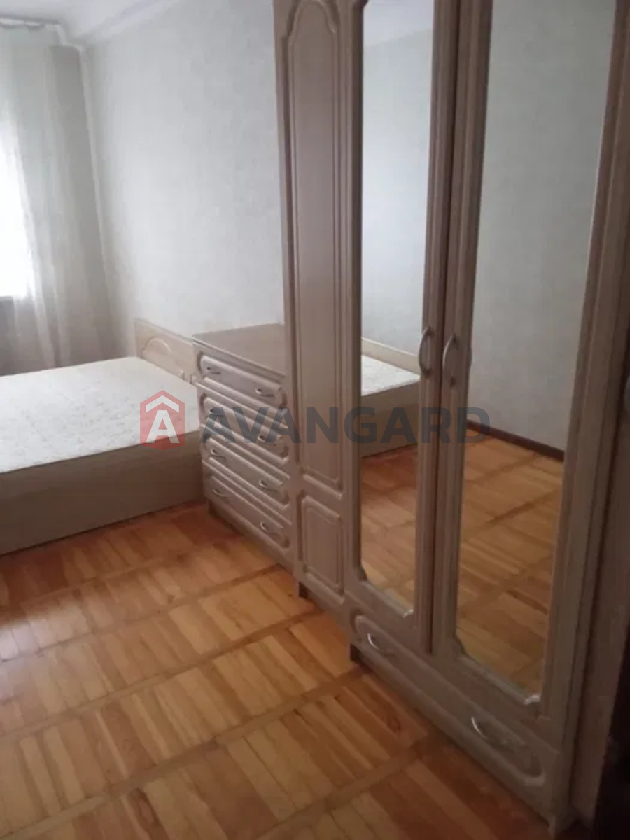 2 комн. квартира, 42/-/5 кв. м., 3/5 этаж фото 1 2 комн. квартира, 42/-/5 кв. м., 3/5 этаж фото 1