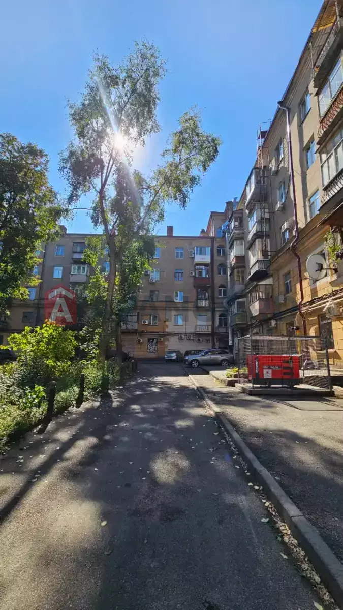 3 комн. квартира, 70/-/- кв. м., 2/5 этаж фото 26 3 комн. квартира, 70/-/- кв. м., 2/5 этаж фото 26