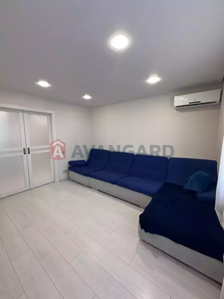 3 кім. квартира, 70/-/- кв. м., 9/9 поверх фото 13 3 кім. квартира, 70/-/- кв. м., 9/9 поверх фото 13