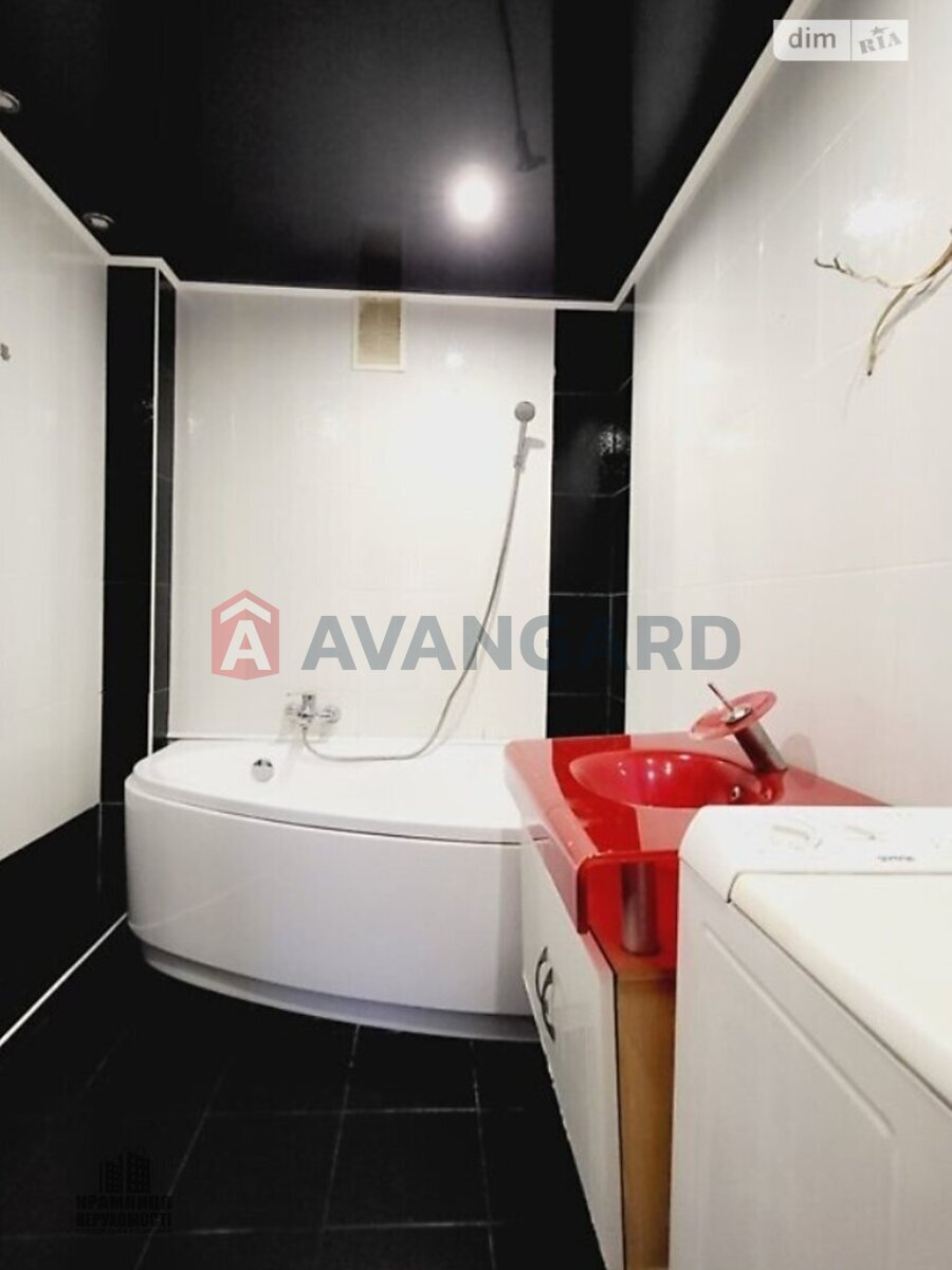 3 кім. квартира, 66/39/7 кв. м., 3/10 поверх фото 13 3 кім. квартира, 66/39/7 кв. м., 3/10 поверх фото 13