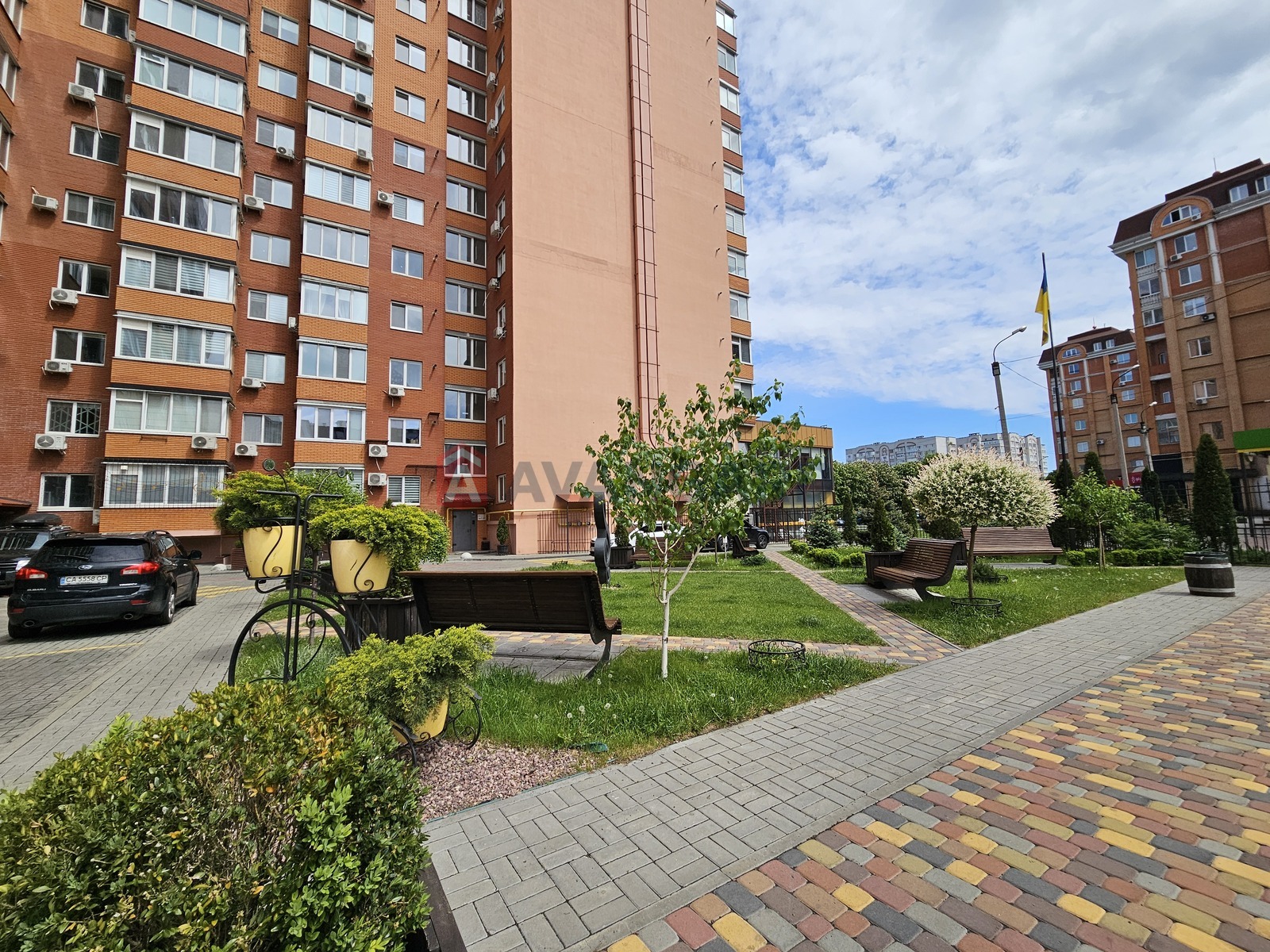 2 комн. квартира, 60/-/17 кв. м., 2/12 этаж фото 2 2 комн. квартира, 60/-/17 кв. м., 2/12 этаж фото 2