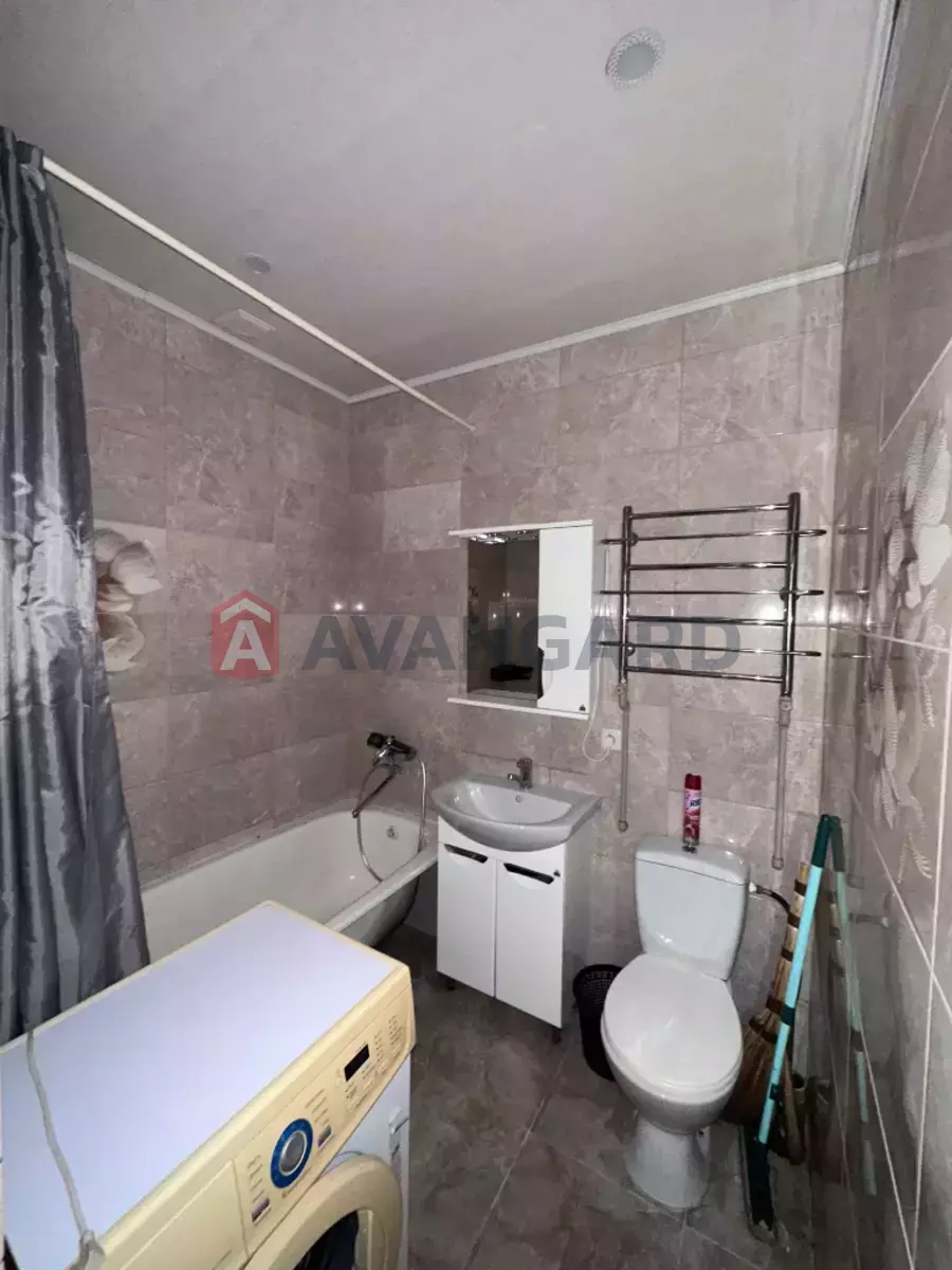 3 кім. квартира, 51/-/- кв. м., 1/2 поверх фото 3 3 кім. квартира, 51/-/- кв. м., 1/2 поверх фото 3