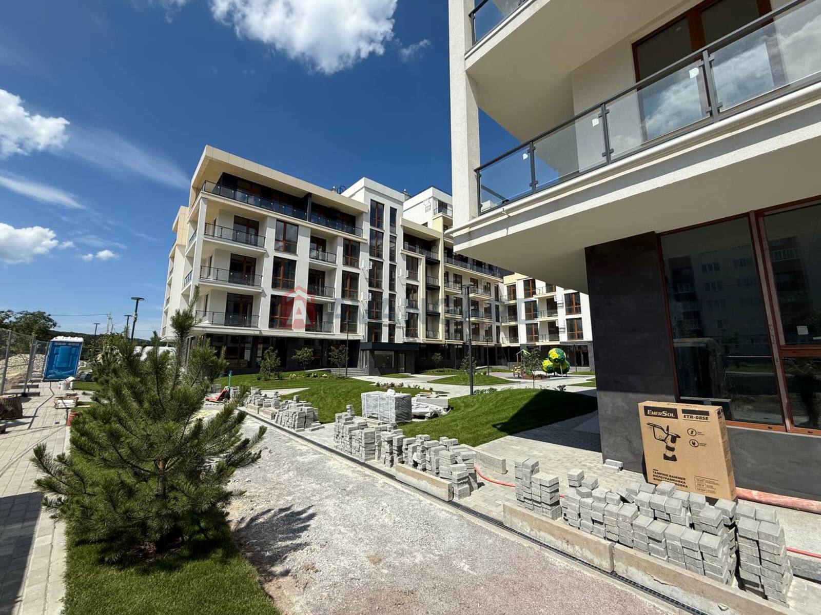 1 кім. квартира, 43,28/14,42/18,99 кв. м., 4/5 поверх фото 1 1 кім. квартира, 43,28/14,42/18,99 кв. м., 4/5 поверх фото 1