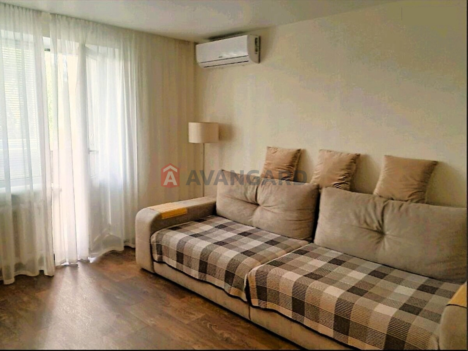 3 кім. квартира, 68/64/10 кв. м., 4/10 поверх фото 2 3 кім. квартира, 68/64/10 кв. м., 4/10 поверх фото 2