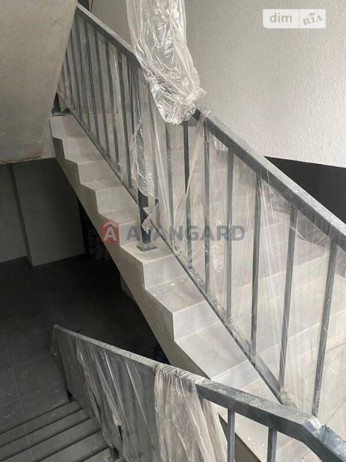 2 комн. квартира, 78/33/19 кв. м., 3/10 этаж фото 1 2 комн. квартира, 78/33/19 кв. м., 3/10 этаж фото 1