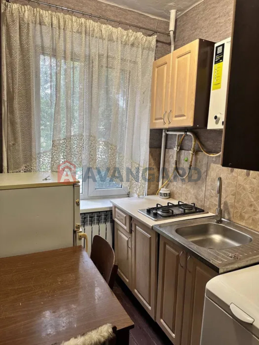 2 кім. квартира, 32/-/4 кв. м., 3/4 поверх фото 5 2 кім. квартира, 32/-/4 кв. м., 3/4 поверх фото 5