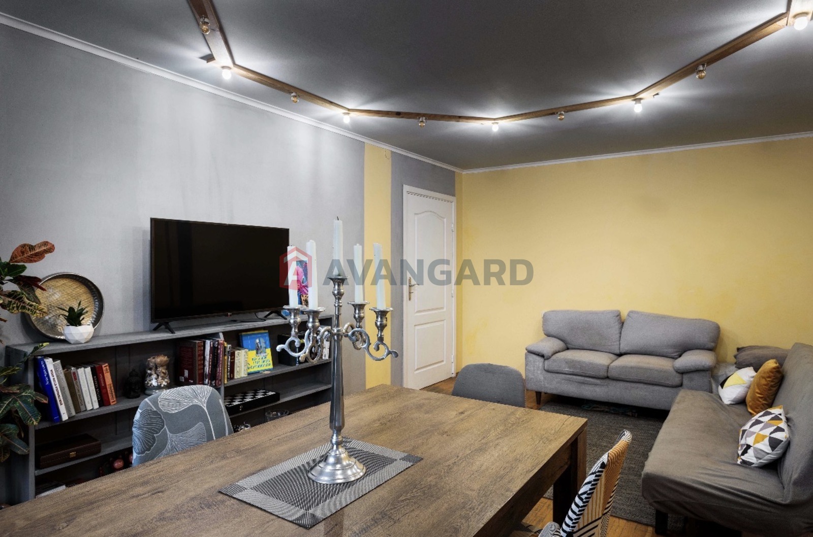 6 кім. квартира, 190/139/13 кв. м., 19/20 поверх фото 1 6 кім. квартира, 190/139/13 кв. м., 19/20 поверх фото 1