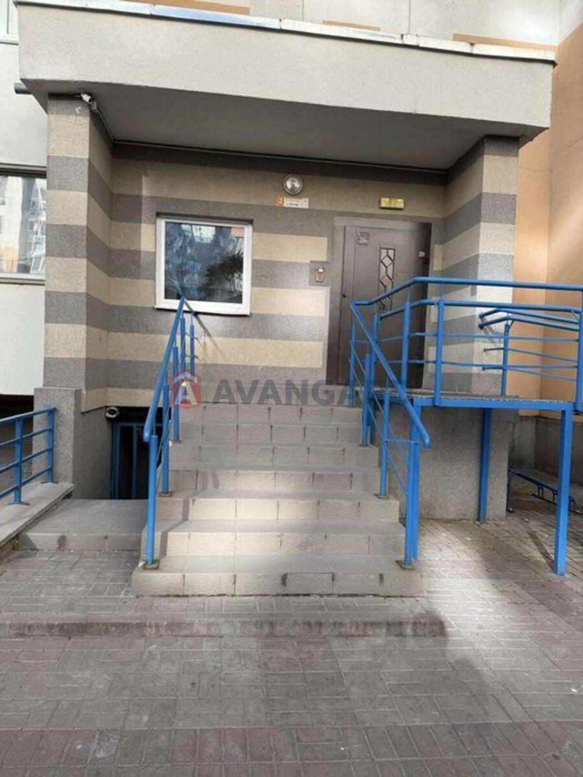 2 комн. квартира, 60/-/10 кв. м., 1/12 этаж фото 1 2 комн. квартира, 60/-/10 кв. м., 1/12 этаж фото 1