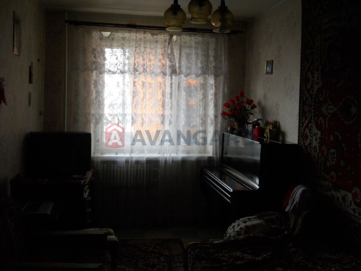 4 кім. квартира, 98/69/11 кв. м., 12/14 поверх фото 9 4 кім. квартира, 98/69/11 кв. м., 12/14 поверх фото 9