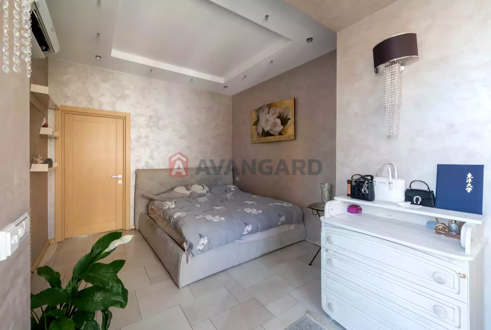 4 комн. квартира, 211/107/48 кв. м., 5/6 этаж фото 16 4 комн. квартира, 211/107/48 кв. м., 5/6 этаж фото 16