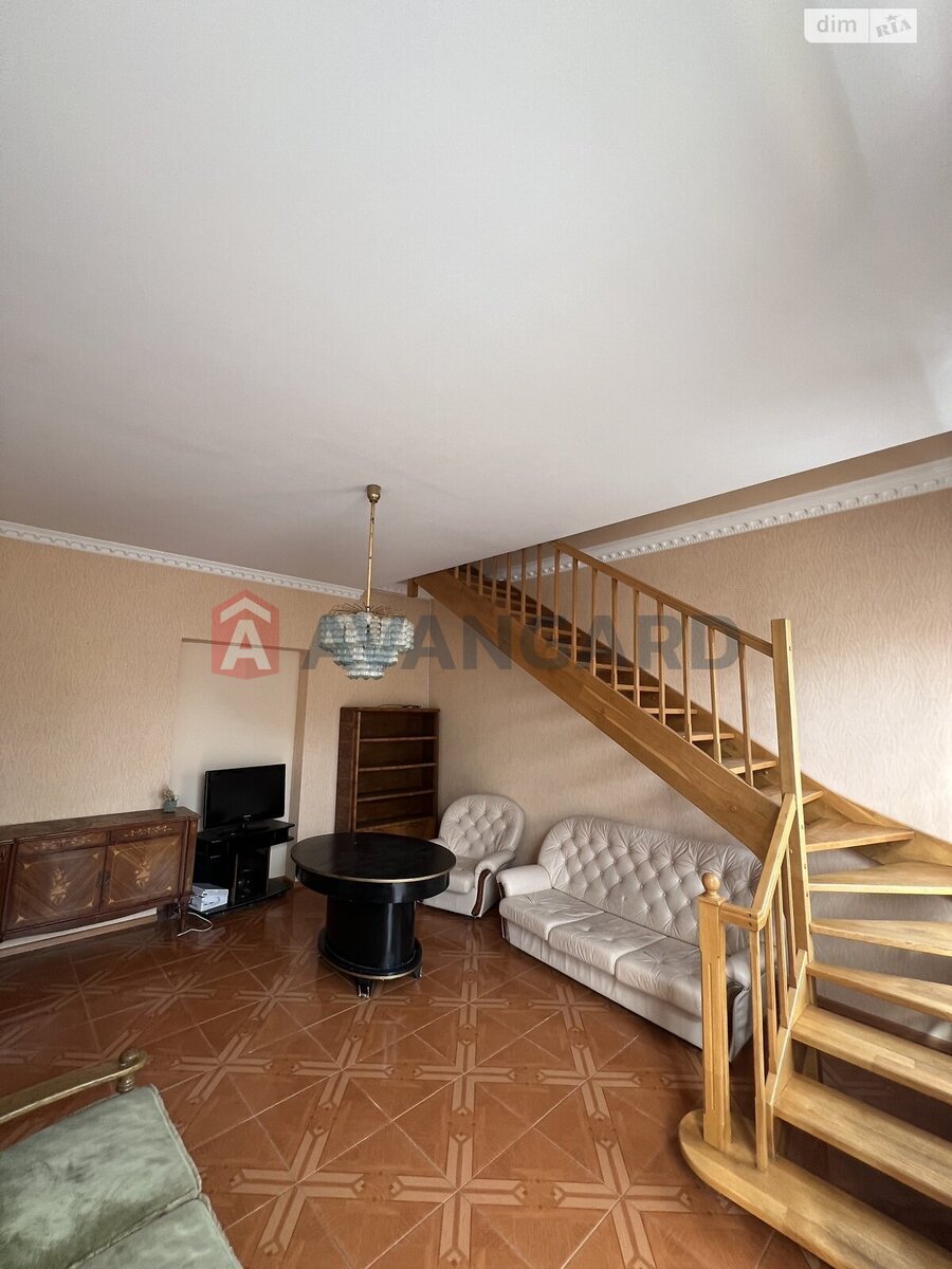 3 комн. квартира, 84/-/6 кв. м., 3/3 этаж фото 10 3 комн. квартира, 84/-/6 кв. м., 3/3 этаж фото 10