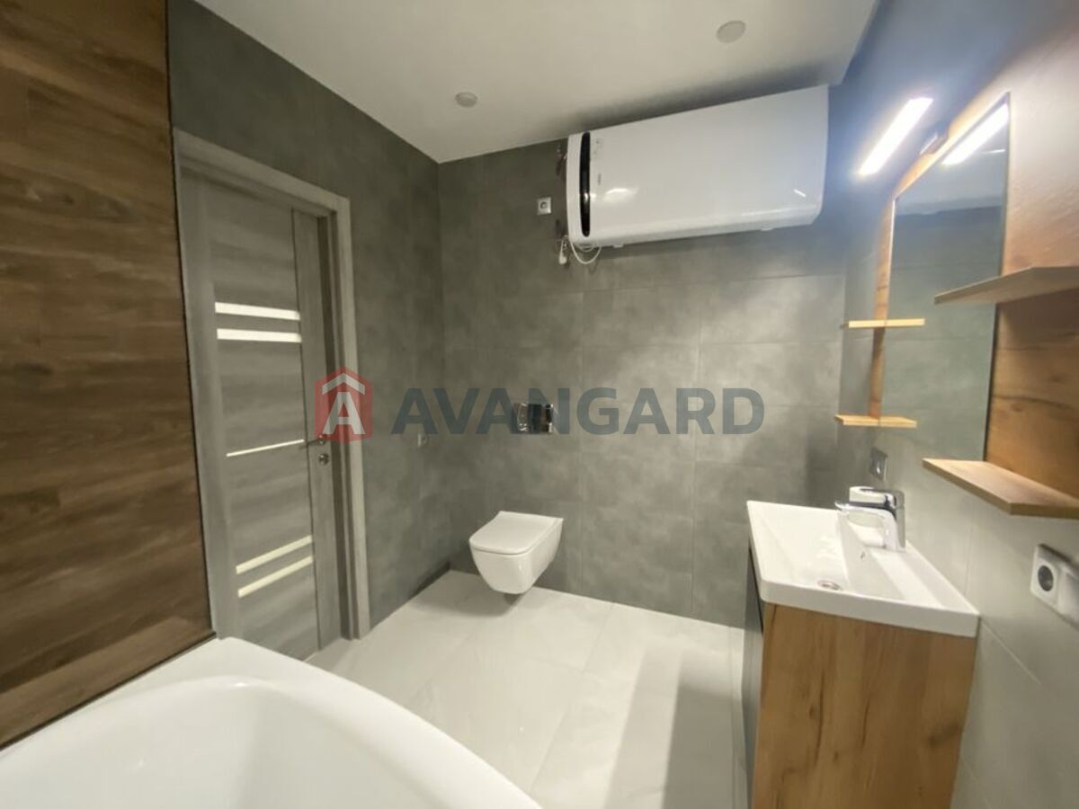 1 кім. квартира, 52/-/10 кв. м., 14/15 поверх фото 9 1 кім. квартира, 52/-/10 кв. м., 14/15 поверх фото 9