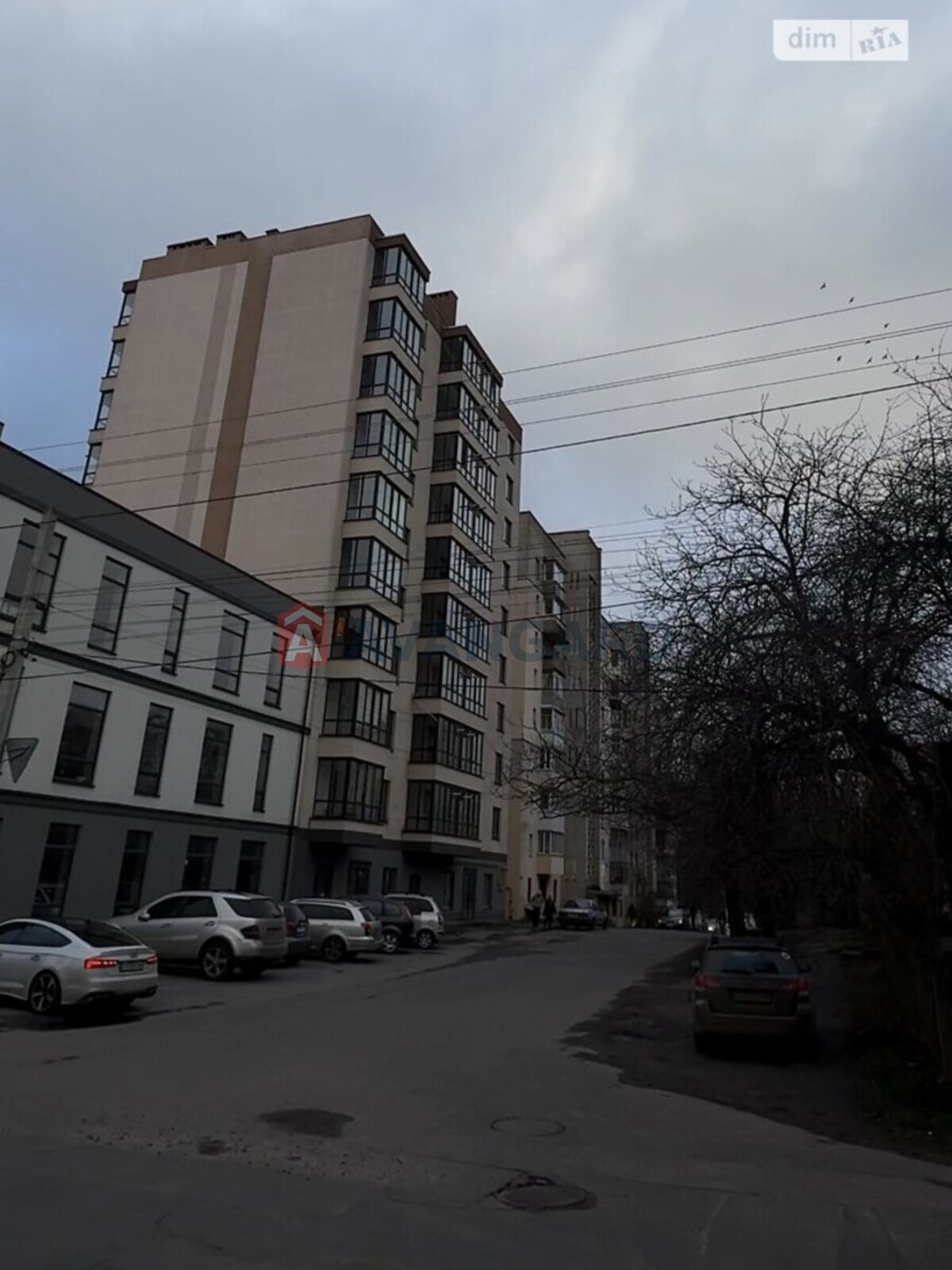 1 комн. квартира, 42/-/19 кв. м., 9/10 этаж фото 2 1 комн. квартира, 42/-/19 кв. м., 9/10 этаж фото 2