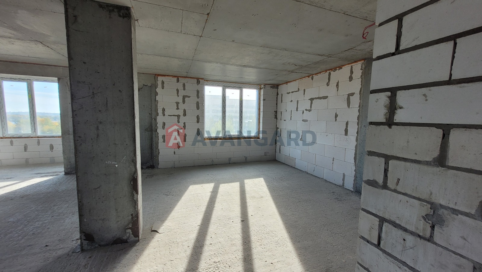 3 кім. квартира, 95/60/20 кв. м., 8/24 поверх фото 13 3 кім. квартира, 95/60/20 кв. м., 8/24 поверх фото 13