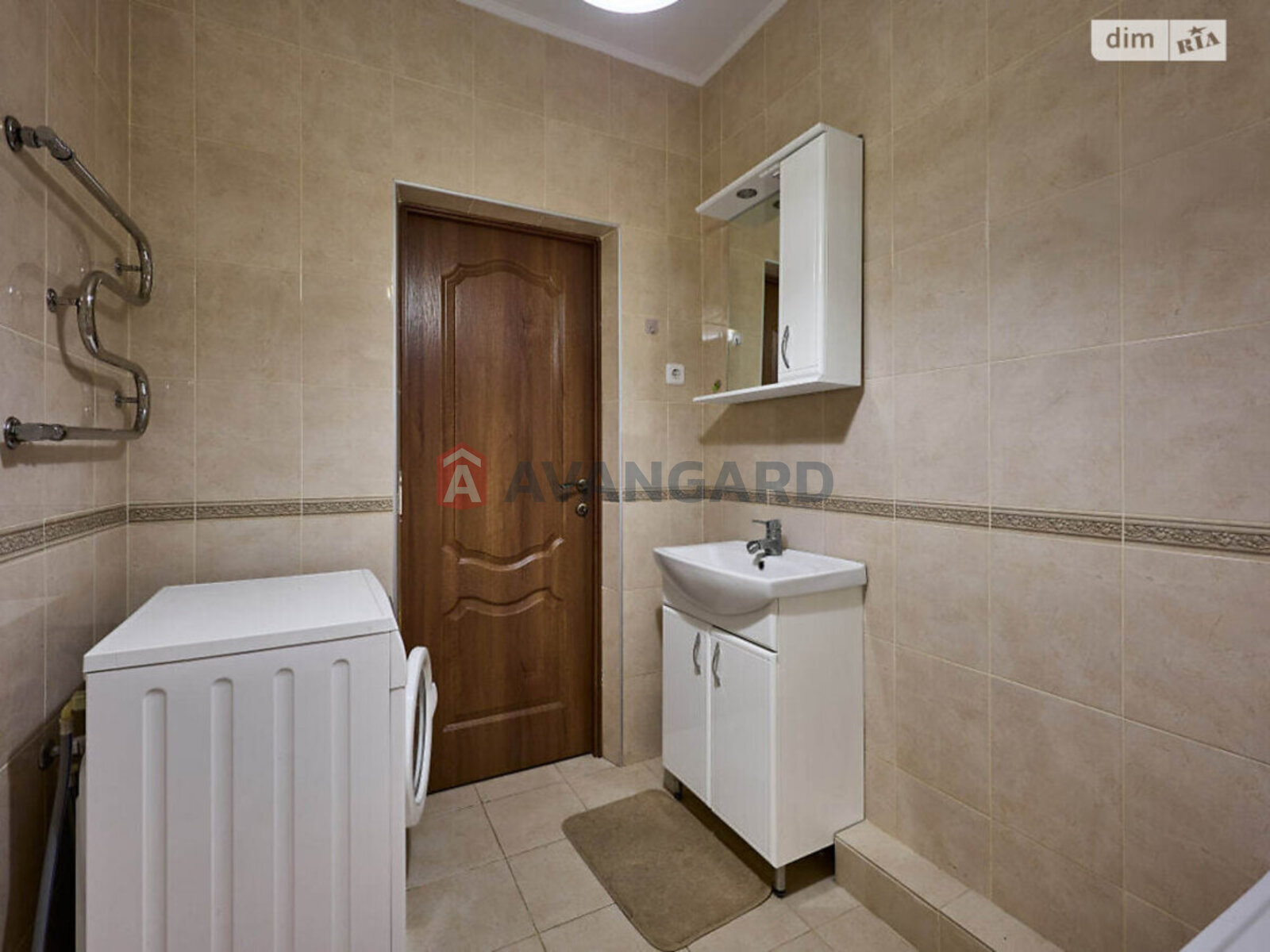 2 кім. квартира, 78/37/14 кв. м., 10/11 поверх фото 1 2 кім. квартира, 78/37/14 кв. м., 10/11 поверх фото 1